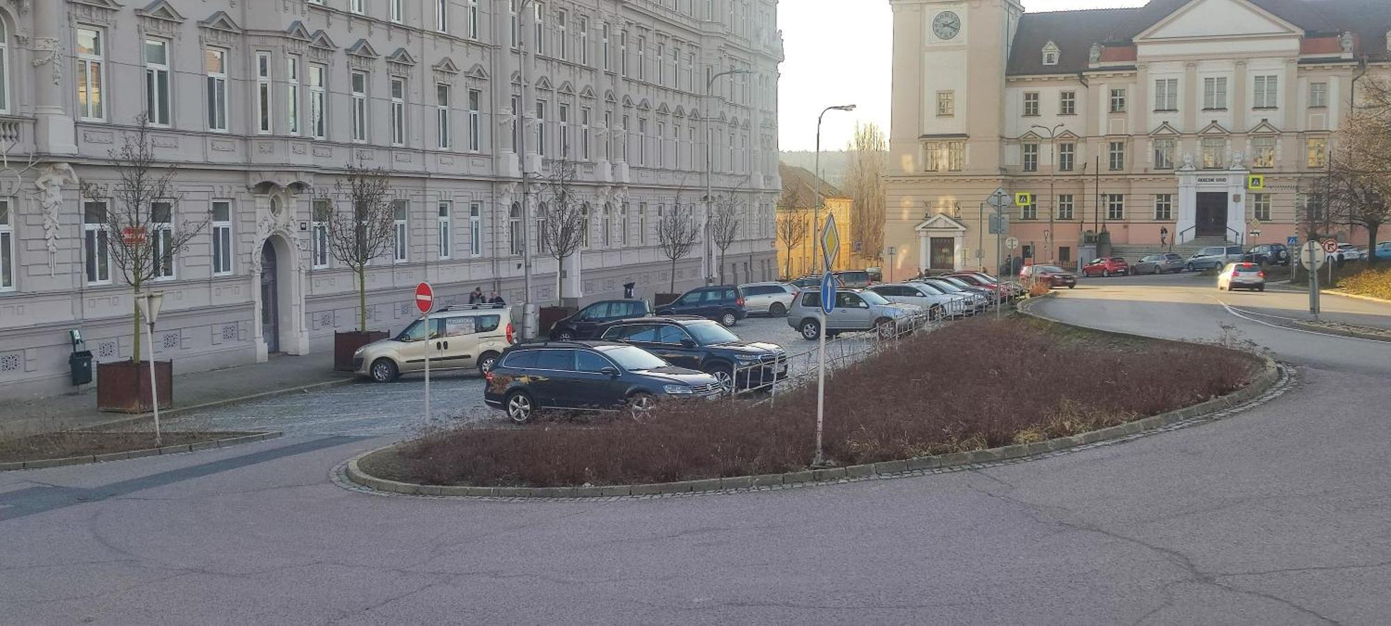 Apartmany Pod Divadlem Znojmo Exteriör bild
