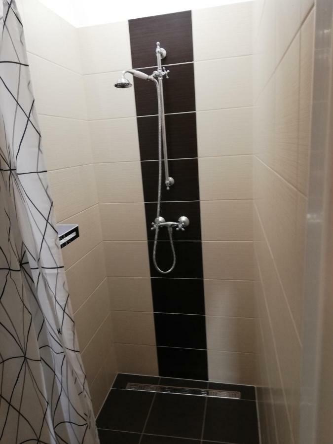 Apartmany Pod Divadlem Znojmo Exteriör bild