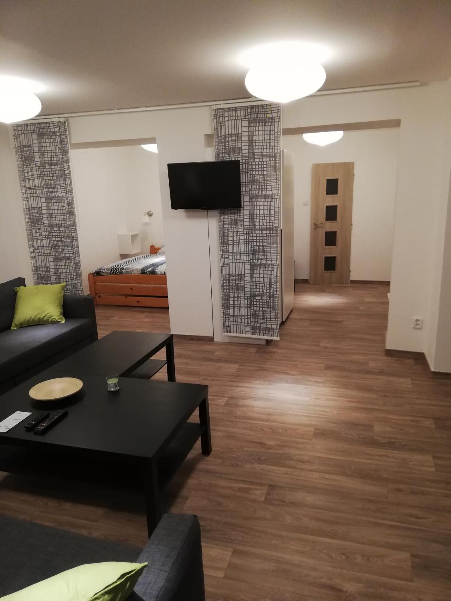 Apartmany Pod Divadlem Znojmo Exteriör bild